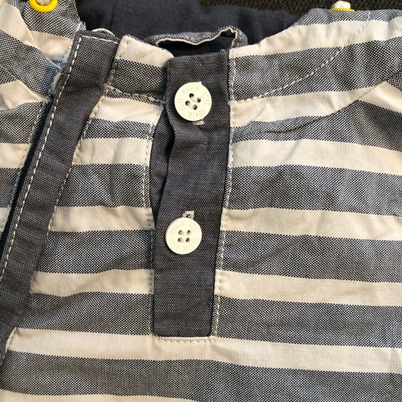 Boys strip zip up jacket with hood in size 3 - Picture 5 of 8